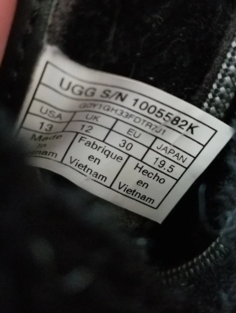UGG kids butte